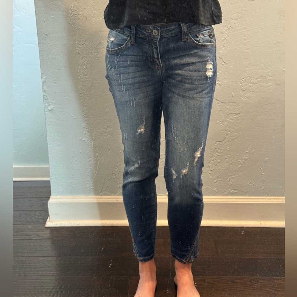 💙KanCan Skinny Jeans - Size 27 - Low Rise Distressed